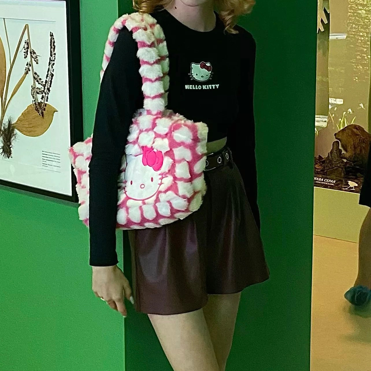 Hello Kitty Plush Face Crossbody Mini Purse – Pink House Boutique